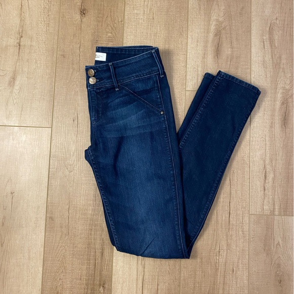 Habitual Women's Blue Jeans - Picture 6 of 10